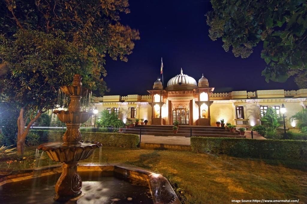 Amar Mahal Orchha