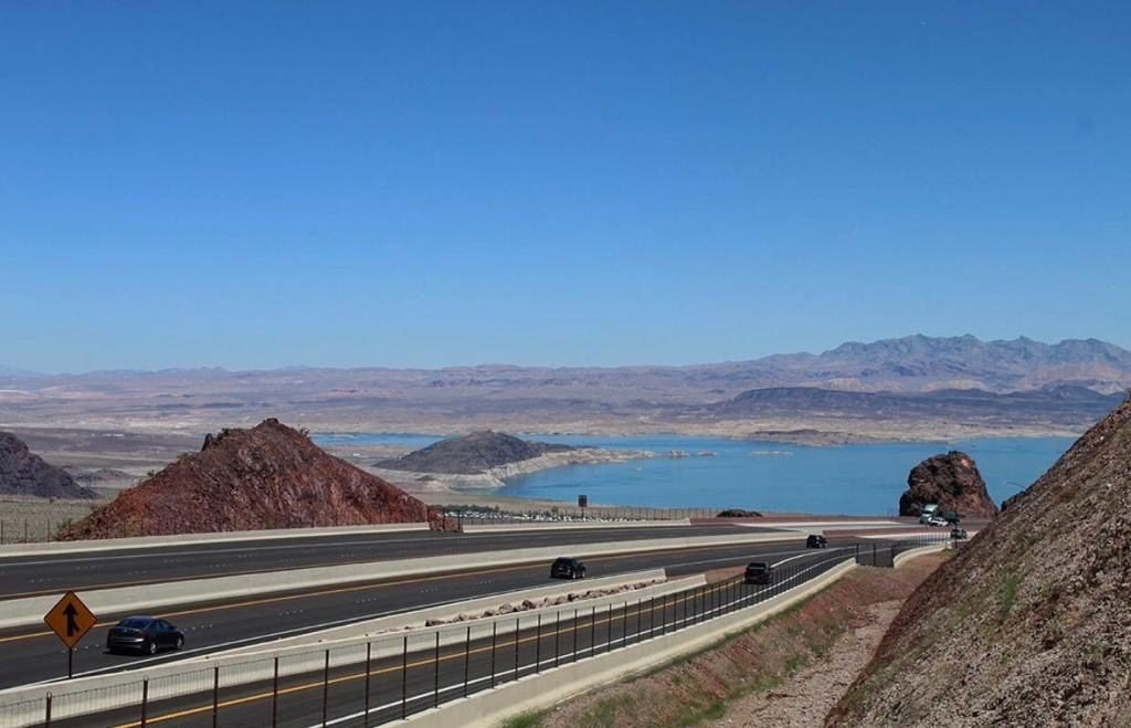 Lake Mead Day trips from Las Vegas 