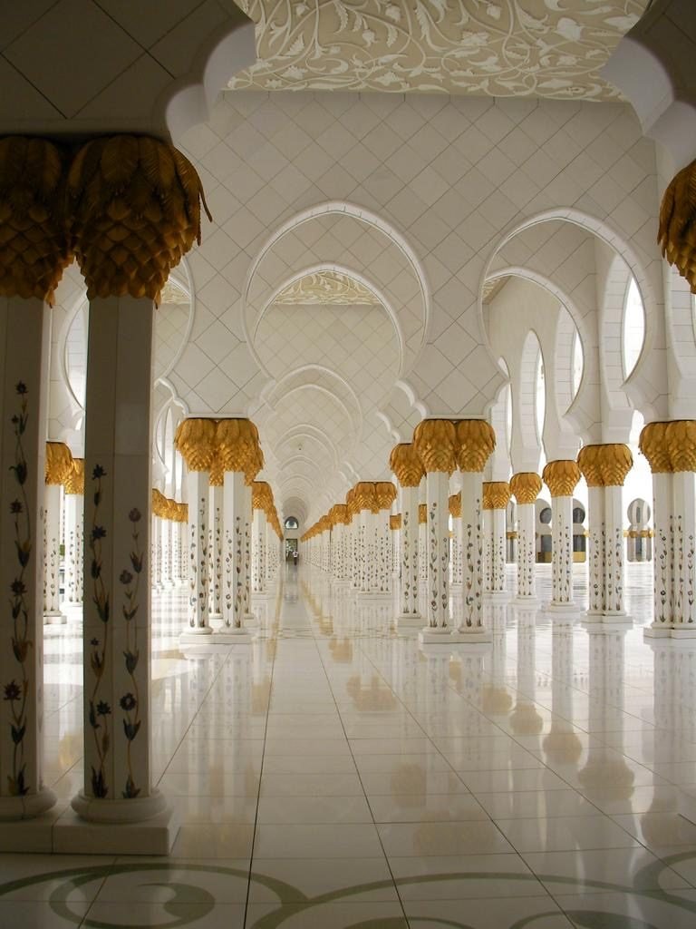 Grand Mosque - Abu Dhabi