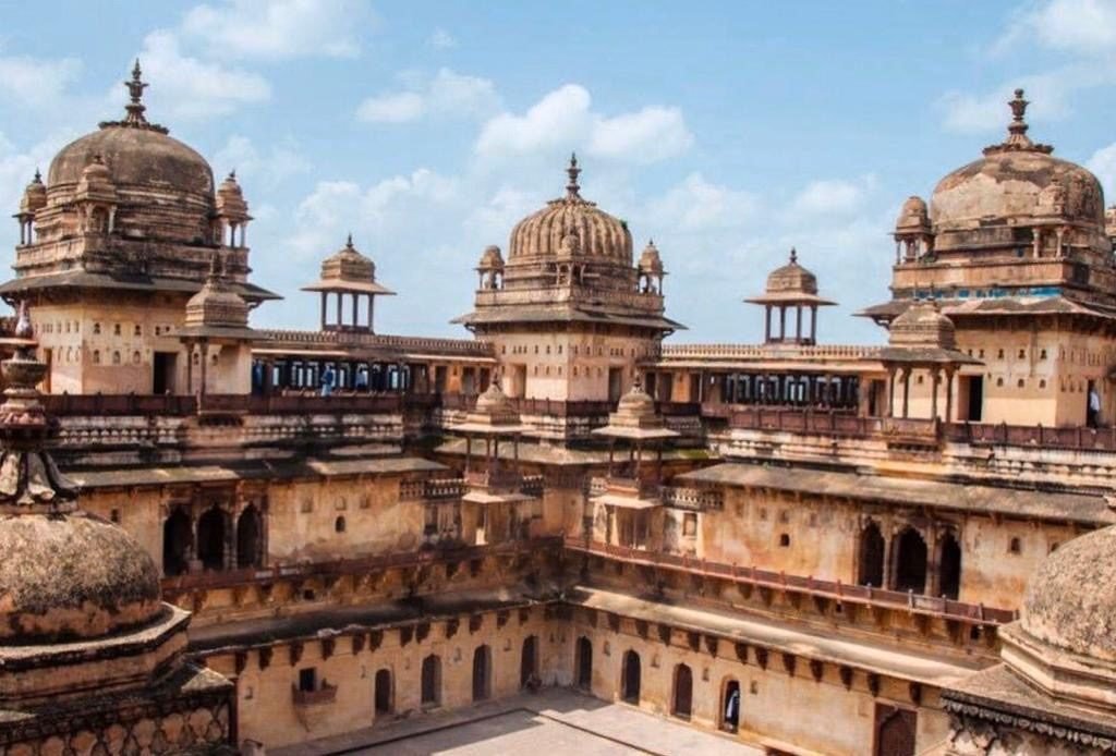 Orchha Fort